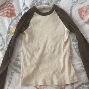 Brandy Melville Bella long sleeve top never worn